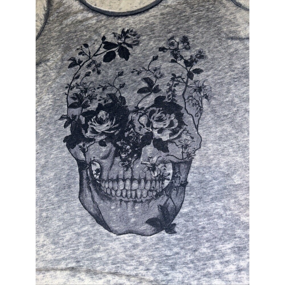 Sheer Medium Skull Print Black Gray & White Short Sleeve Thin T-Shirt